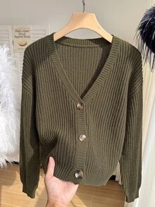 SHEIN EZwear 大尺碼女款純色落肩長袖單排扣針織開襟衫 - 橄欖綠 - 查看 3