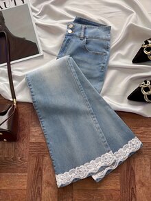 GlowEve Plus Size Women's Korean Style Fashion Lace Patchwork Flared Jeans - Light Wash - View 1