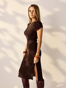 Aralina Gaun Midi Tanpa Lengan Satu Bahu Bertekstur Chic untuk Wanita, Sempurna untuk Pesta atau Acara Jalan-jalan. - Coffee Brown - View 6
