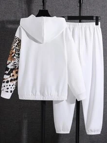 SHEIN 青少年男孩豹紋長袖連帽衛衣與運動長褲休閒套裝 - 彩色 - 查看 2
