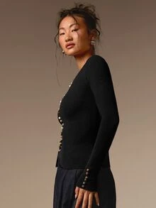 COSMINA 女款休閒優雅瑪瑙鈕扣淺咖啡色針織上衣 - 黑色 - 查看 6