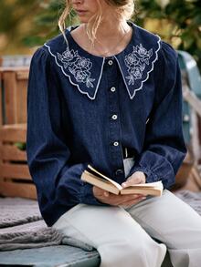 WESTFADE Floral Embroidered Collared Long Sleeve Button Up Denim Top, Fall Winter 2026, Western Style, Cowgirl Clothing, Rodeo, Female Country Look, Autumn - Dark Wash - View 4