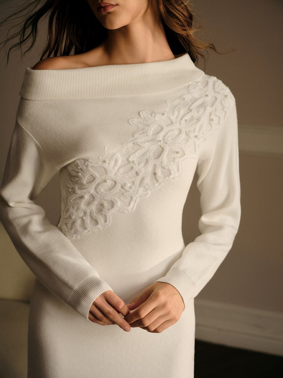 MOTF WOMEN'S ASYMMETRIC NECKLINE EMBROIDERED LONG SLEEVE LONG KNIT DRESS, AUTUMN/WINTER