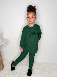 2pcs/Set Young Girl Fashion Casual Drop Shoulder Ribbed Knit "Smile" Graphic T-Shirt And Leggings, Pink Outfit Girls Girls Ribbed Set Girls Fall Sets Girls Comfy Set Girl Sweat Suit Set - Green - View 3