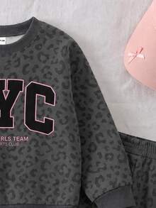 Baby Girl Fashion Casual Colorblock Letter & Leopard Print Crew Neck Long Sleeve Sweatshirt & Leopard Print Letter Wide Leg Pants Set, Soft Fabric, Suitable For Outings In Autumn/Winter - Multicolor - View 5