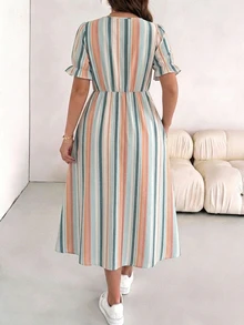 SHEIN Essnce 大尺碼女款條紋百褶休閒日常夏季洋裝 - 彩色 - 查看 2