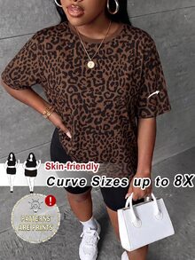 SHEIN CURVE+ 大尺碼 22W 休閒極簡寬鬆豹紋圓領女款T恤，適合秋冬穿著 - 彩色 - 查看 3