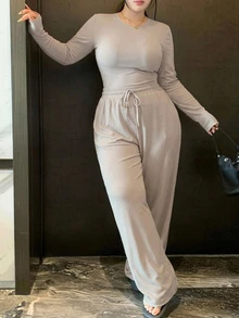 REIGN AVE Autumn Solid Color Minimalist Casual Outwear & Home Base Layer Top + Straight Leg Casual Pants 2 Pieces Set - Camel - View 2