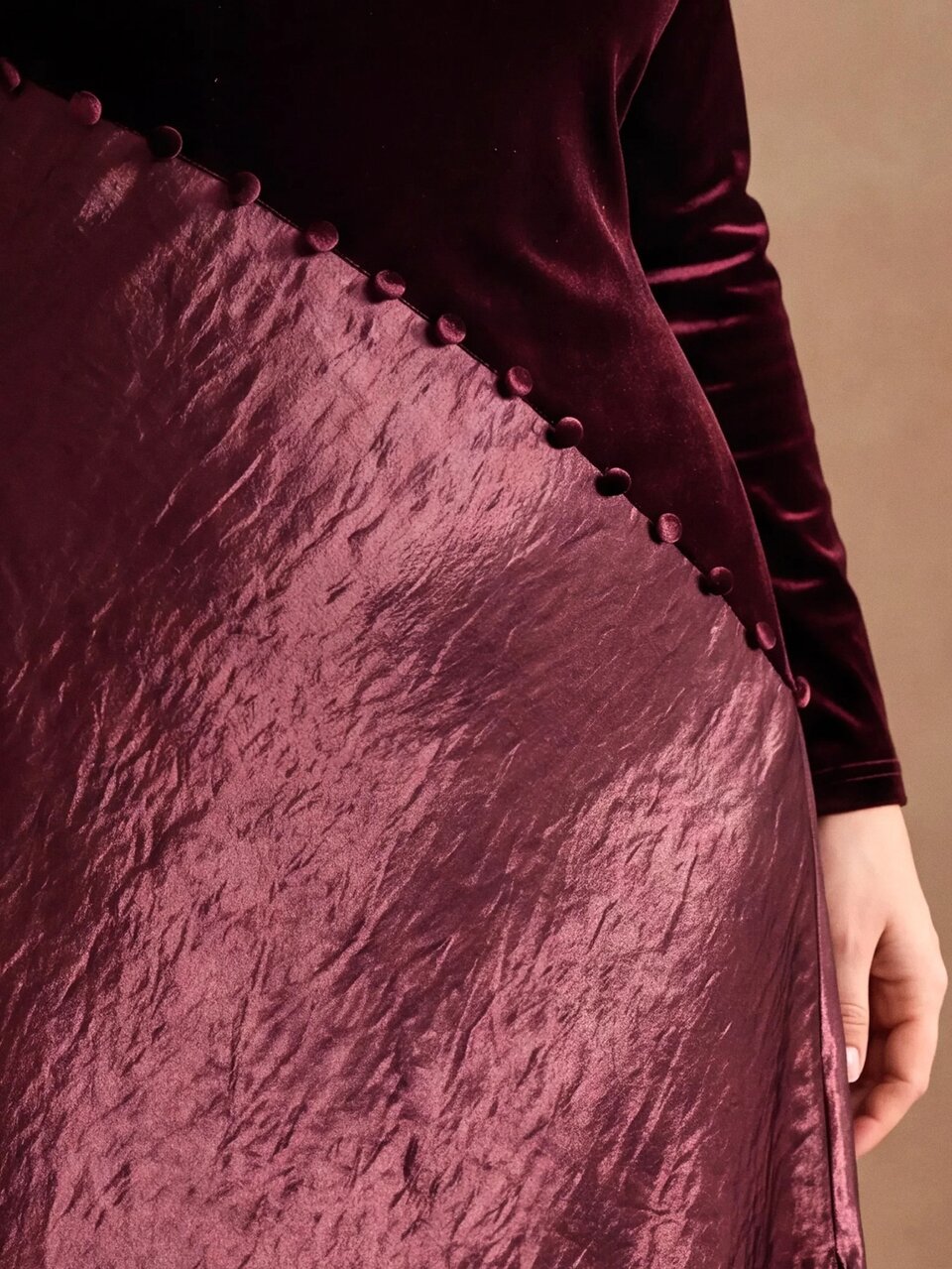 MOTF PLUS SIZE VELVET & SATIN PATCHWORK SPLIT HEM DRESS
