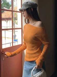 DAZY 女款秋季休閒純色不對稱領口露肩上衣毛衣 - 橘色 - 查看 3