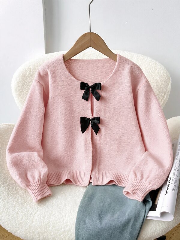 SHEIN Cardigan Kasual Longgar Minimalis Nyaman untuk Remaja Perempuan, Leher Bulat, Lengan Panjang, Ikat Pita, Motif Polkadot, Musim Gugur dan Musim Dingin, Cocok untuk Kembali ke Sekolah.