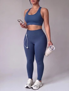 SHEIN Velisys Plus Size Solid Color Cropped Tank Top & Leggings Sports Set - Multicolor - View 4