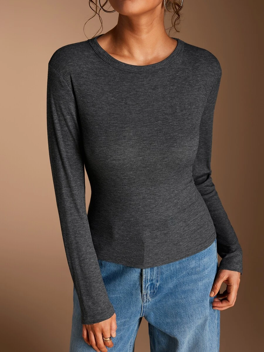 SHEIN BASICS 女款極簡百搭長袖T恤,適合日常穿著 - 卡其色 - 查看 1