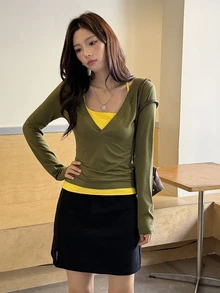 K-Vae Ixux 女款純色 V 領長袖 T 恤與掛脖背心 2 件套 - 軍綠色 - 查看 7