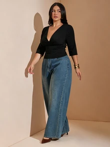 SHEIN BAE CURVE Plus Size Women's Solid Color Deep V-Neck Short Sleeve Fitted T-Shirt - Black - View 8