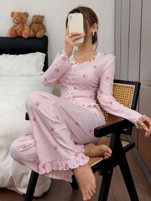 SHEIN طقم بيجامة علوي بأكمام طويلة وبنطال بطبعة فيونكة وردية مخططة مع ديكور فيونكة لطيفة - وردي - مشاهدة 7
