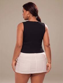 SHEIN Rhythm Era Women's Plus Size Solid Color Cropped Sports Tank Top - Black - View 2