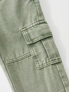 SHEIN Genkimix Kids 男童軍綠色牛仔工裝褲，冬季休閒穿搭，鬆緊腰頭設計附可調抽繩，大口袋，寬鬆直筒版型，適合上學 - 綠色 - 查看 5