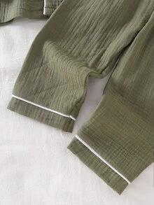 2pcs Baby Boy Comfortable Soft Cotton Crinkle Fabric Forest Green Collared Button-Up Pocket Embroidered Cute Fox Pattern Collar Placket Cuff Trim Design Long Sleeve Pants Cotton Woven Set - Multicolor - View 4