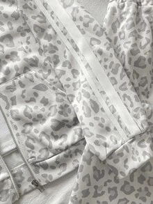 SHEIN 青少年女孩休閒淺灰色豹紋印花連帽衛衣運動褲2件套 - 淺灰色 - 查看 6
