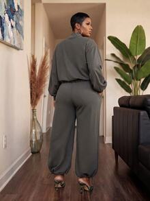 Slaydiva Plus Size 2 Pieces Tracksuit Set, Grey Plus Size Puff Sleeve Cropped Bomber Jacket & High Waist Wide Leg Cargo Pants Fall - Grey - View 5