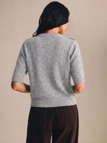Poéselle 新款女款短袖夏季針織開襟衫，米色底色配深棕色刺繡，秋冬氛圍，優雅成熟，修身，前胸設計 - 灰色 - 查看 7