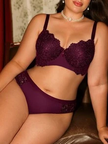 Divavoom Sexy Fashion Embroidered U-Back Underwire Bra Plus Size 2pcs/Set - Red Violet - View 3