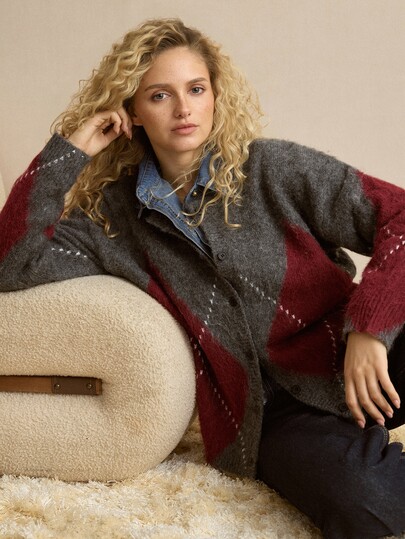 MOTF PREMIUM CONTRAST COLOR ARGYLE PATTERN FRONT BUTTON CARDIGAN