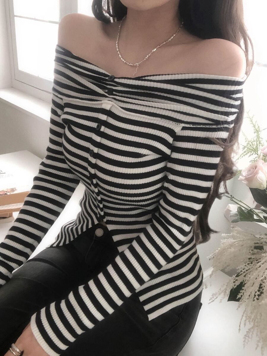 DAZY Women's Striped Long Sleeve Korean Style Elegant T-Shirt Vacation - White - View 1