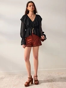 Willow Rêve Kemeja Longgar Hitam Wanita, Patchwork Renda Bunga Transparan, Kerah Berkerut, Ikatan Depan & Desain Lengan Lentera, Gaya Romantis Barat Musim Panas, Cocok Untuk Pesta - Hitam - View 4