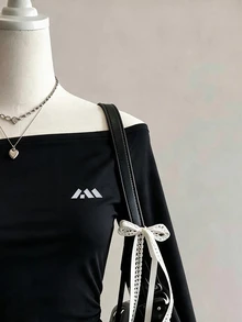 Lalippa 字母刺繡時尚極簡女款方領長袖T恤，送給朋友的禮物 - 黑色 - 查看 3