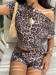 Elamini Setelan 2 Potong Wanita Motif Garis-garis Musim Semi/Panas, Atasan Lengan Pendek Leher Asimetris dan Celana Pendek Pinggang Rendah - Hitam - View 7