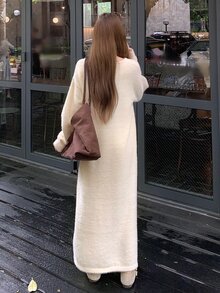 DAZY Autumn Winter V-Neck Long Sleeve Loose Fit Cream White Sweet Slouchy Women's Sweater Dress - White - View 2