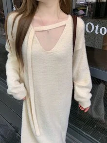 DAZY Autumn Winter V-Neck Long Sleeve Loose Fit Cream White Sweet Slouchy Women's Sweater Dress - White - View 4