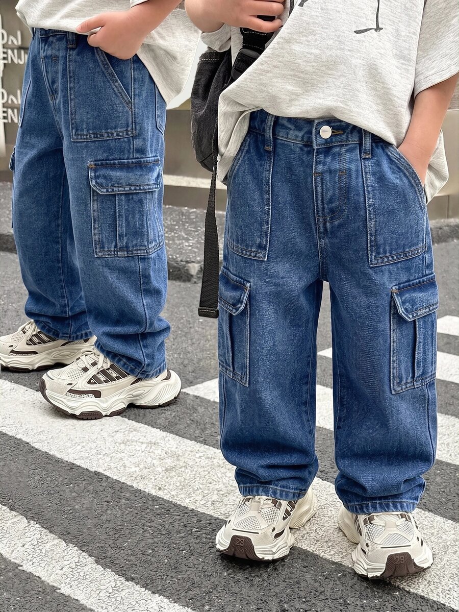 SHEIN 兒童小男孩休閒日常穿著工裝牛仔長褲,附口袋與鈕扣 - 深色水洗藍 - 查看 1