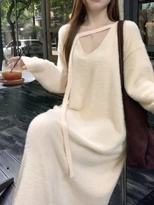 DAZY Autumn Winter V-Neck Long Sleeve Loose Fit Cream White Sweet Slouchy Women's Sweater Dress - White - View 5