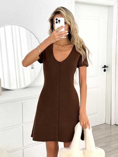 Easowa Button Front Waist-Cinching A-Line Knitted Knit Dress, Casual Relaxed Elegant Commuter Old Money Style Autumn/Winter Women's Sweater Dress