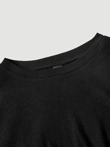 SHEIN MOD تي شيرت أسود من الدانتيل مع فتحات عند الخصر وأكمام طويلة ضيقة - الأسود - مشاهدة 3