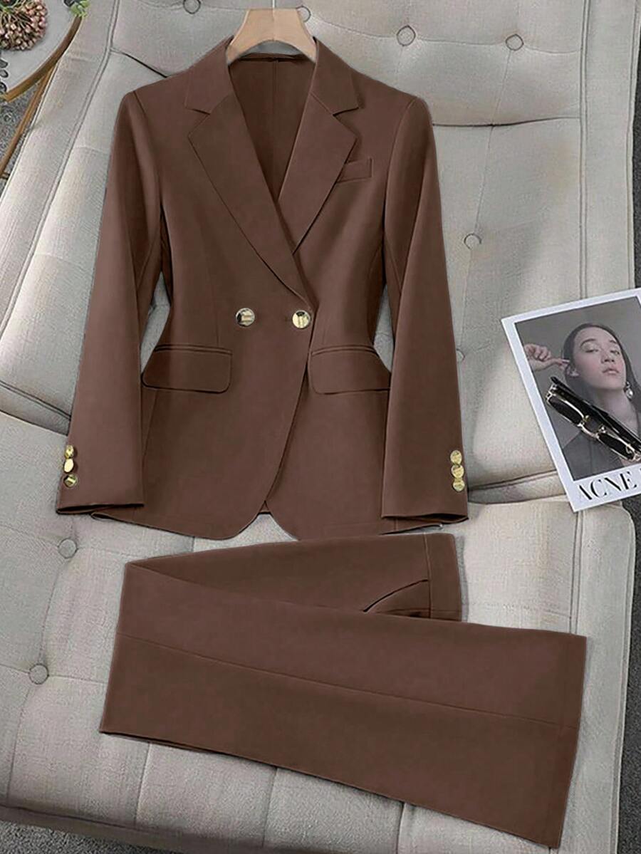 Rafferiza 女款優雅通勤翻領純色藍色金扣秋冬西裝外套 + 口袋長褲 百搭套裝 - 棕色 - 查看 1