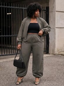 Slaydiva Plus Size 2 Pieces Tracksuit Set, Grey Plus Size Puff Sleeve Cropped Bomber Jacket & High Waist Wide Leg Cargo Pants Fall - Grey - View 9