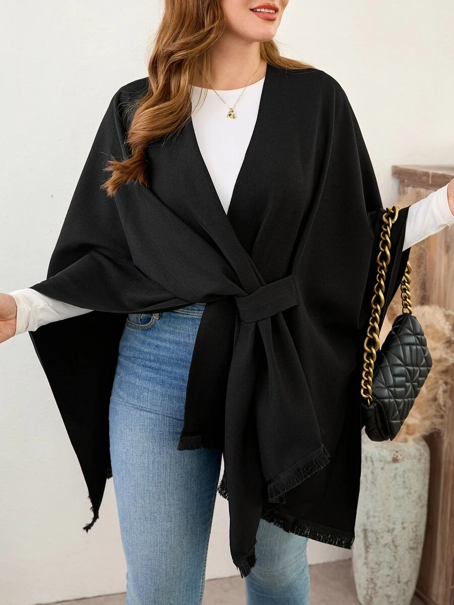 EMERY ROSE Cardigan Syal Rumbai Modis Warna Polos Ukuran Plus Wanita - Hitam - View 1