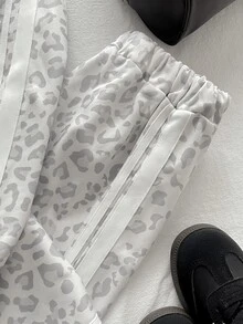 SHEIN 青少年女孩休閒淺灰色豹紋印花連帽衛衣運動褲2件套 - 淺灰色 - 查看 8