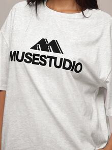 MUSERA 炭灰色圖案Logo細節女款T恤 冬季休閒日常舒適穿搭 酷綠色 - 灰色 - 查看 6