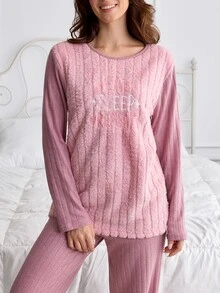 SHEIN طقم بيجامة كاجوال بلون وردي سادة مع تطريز "Eat Sleep Repeat" ولوحة مخملية ونسيج مضلع - وردي - مشاهدة 4