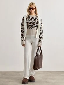 Trelyra Woman Leopard Jacquard Print Detailed Cozy Soft Oversize Sweater - Brown - View 6