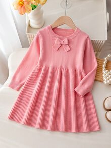 SHEIN Vintaside Kids 女童針織毛衣洋裝，幼兒秋冬新款，可愛活潑，展現充滿活力偶像風個性，面料柔軟舒適，適合秋冬穿著，耐穿耐穿，適用於居家、旅行、玩耍、商務及各種節日派對等場合 - 粉色 - 查看 1