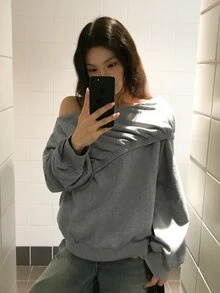 DAZY 露肩折領寬鬆長袖衛衣，小眾慵懶風秋季款 - 灰色 - 查看 3