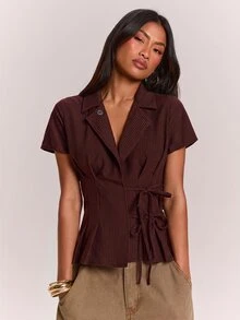 SHEIN BAE 女款條紋鈕扣設計側腰綁帶短袖襯衫 - 酒紅色 - 查看 6