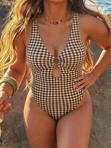 Swim Mod 2026 New Elegant Beach Vacation Plus Size One-Piece Swimsuit With Metal Ring Trim And Plaid Digital Print For Women - Multicolor - View 3