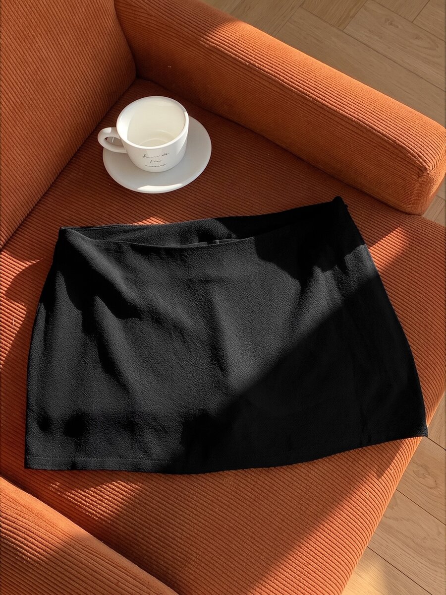 SHEIN EZwear 女款素色休閒百搭裙褲，適合日常穿著 - 黑色 - 查看 1